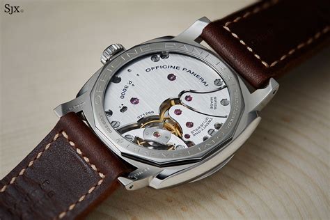 Up Close: Panerai Radiomir 1940 ‘Art Deco Pendulum Clock’